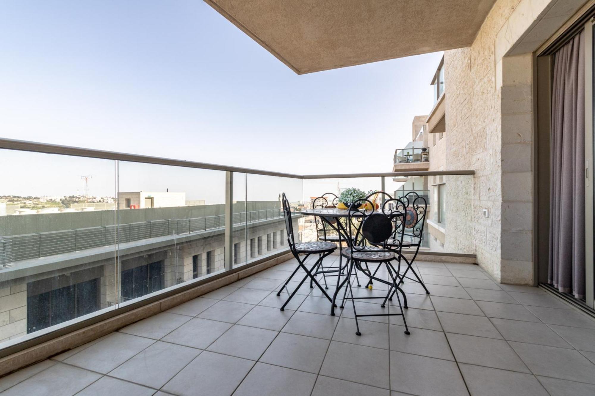Isrentals Haneviim - Aparthotel In City Center Jerusalém Exterior foto